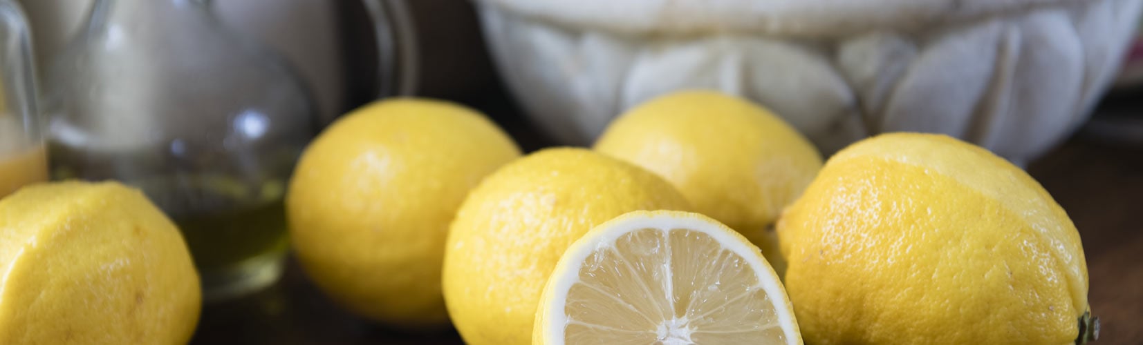 yellow lemons