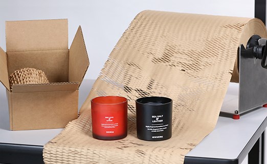 Easypack Geoterra paper used to pack small red and black containers