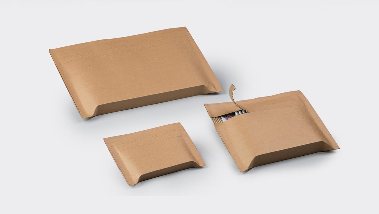 Corrugated cardboard mailer box protection